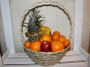 round-willow-gift-baskets-whith-fruits-7-l